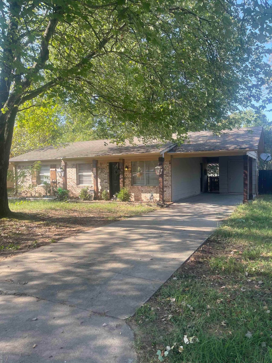 Russellville Housing Market Data