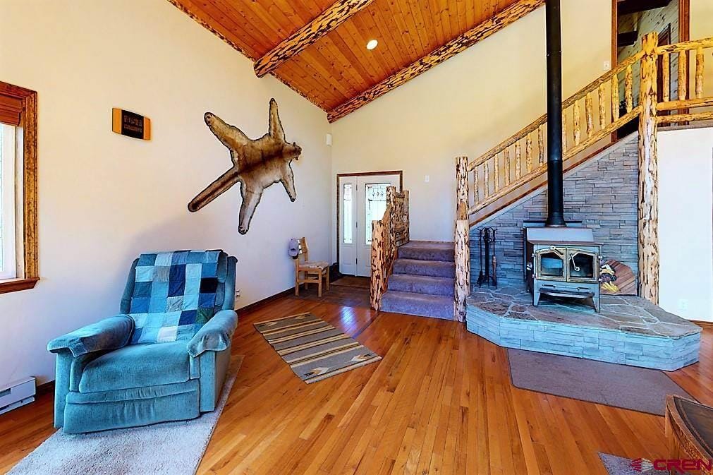 For Sale 1384 Sierra Verde Durango Co 81301 3 Beds 1 Full Bath 1 3 4 Bath 560 000 Mls 782772